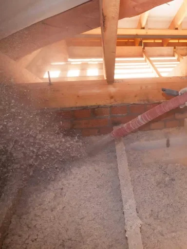 Isolation combles soufflage